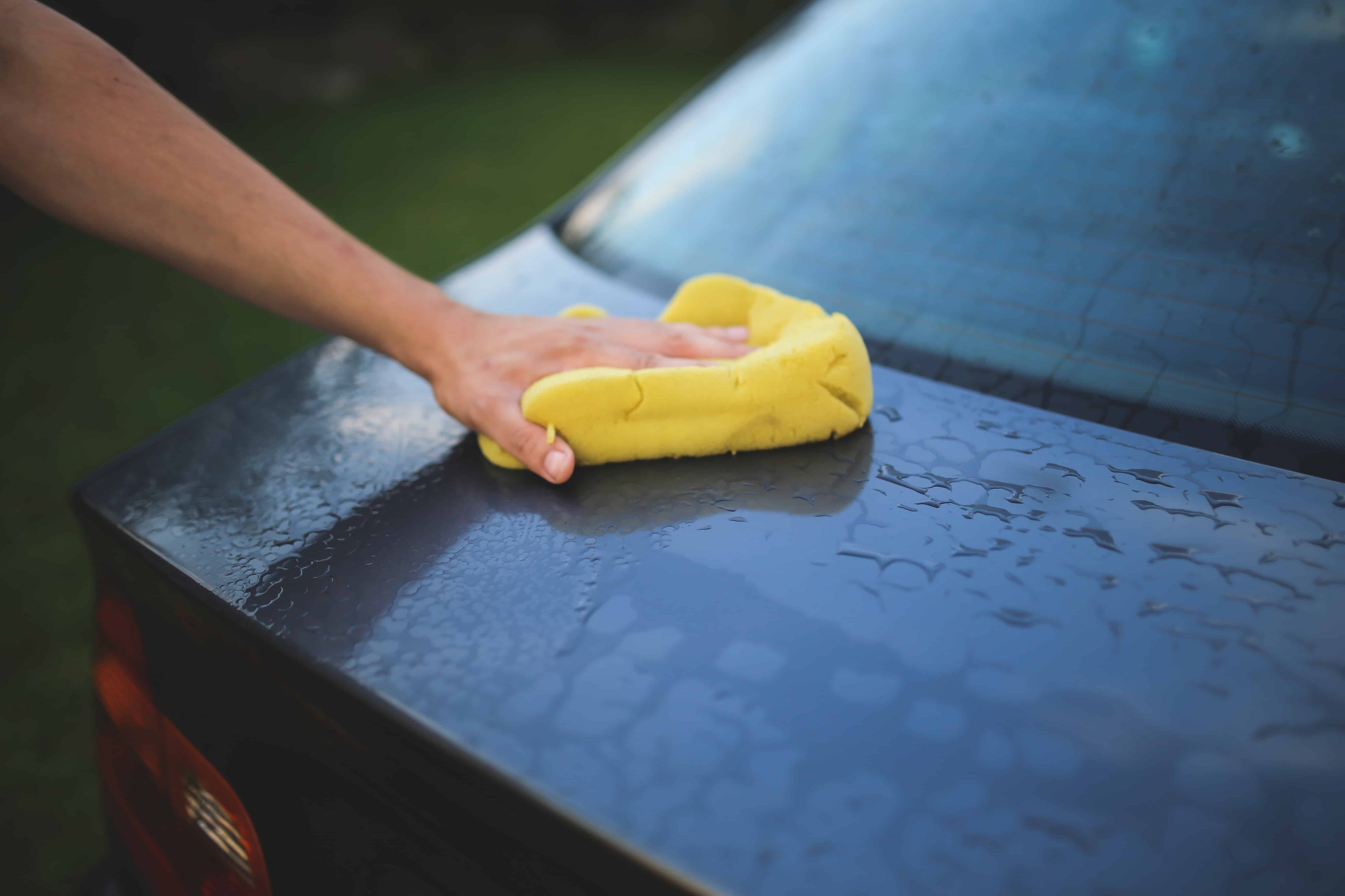 starting a mobile car cleaning business